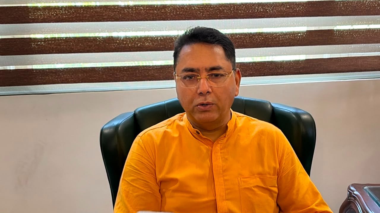 पावर कारपोरेशन के कर्मचारी किसानों और आम जनता के लिए परेशानी का कारण न बनें; हड़ताल वापस लें, सरकार बातचीत के लिए हमेशा तैयार: अमन अरोड़ा
