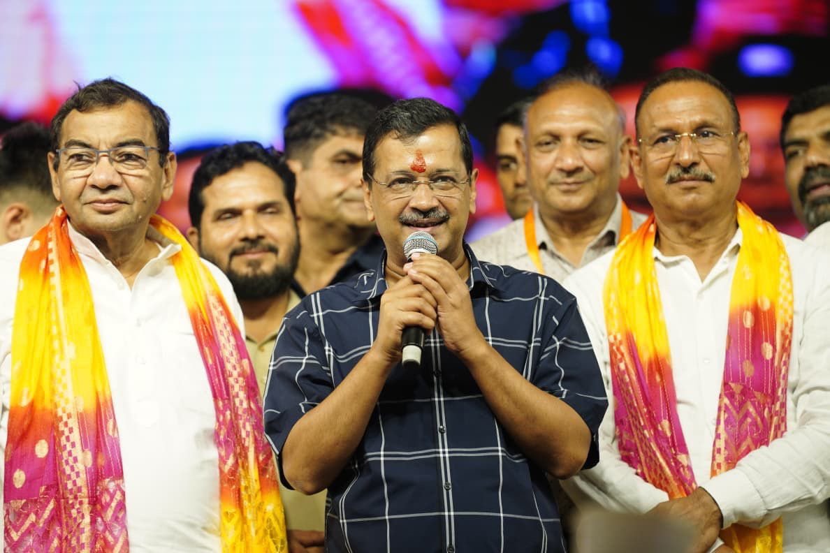 जब-जब धरती पर पाप बढ़ता है, तब-तब भगवान अवतार लेकर अधर्म का नाश करते हैं - केजरीवाल
