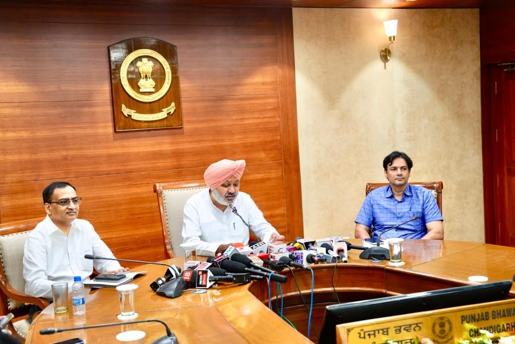 1,279 नई सरकारी बसों के शामिल होने से पंजाब सार्वजनिक परिवहन अवसंरचना के क्षेत्र में भारत का नंबर-1 राज्य बनेगा : हरपाल सिंह चीमा