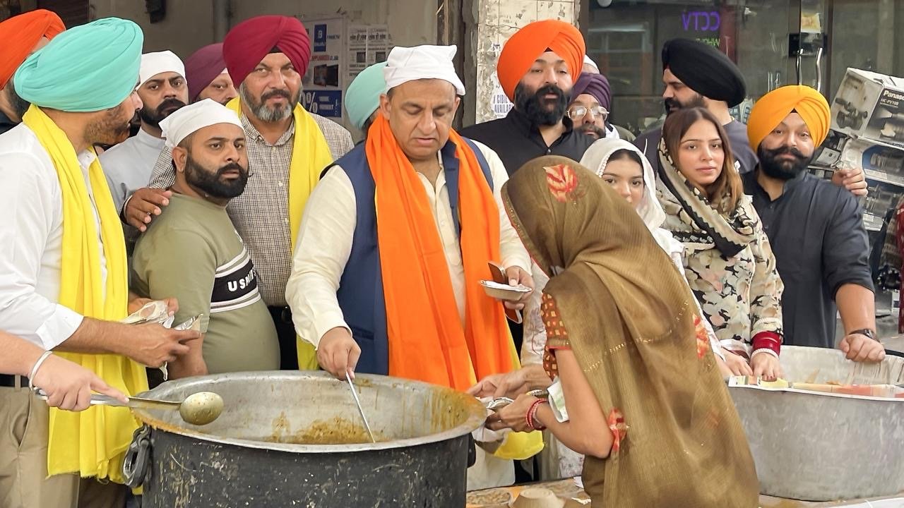 आम आदमी पार्टी जालंधर सेंट्रल के हलका इंचार्ज नितिन कोहली ने नगर कीर्तन में भरी श्रद्धा सहित हाज़िरी