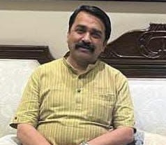 भाजपा नेता किशन लाल शर्मा को पार्टी से निकाला,तो किशन लाल बोले गंजे को परेशान करूँगा तैयार रहे