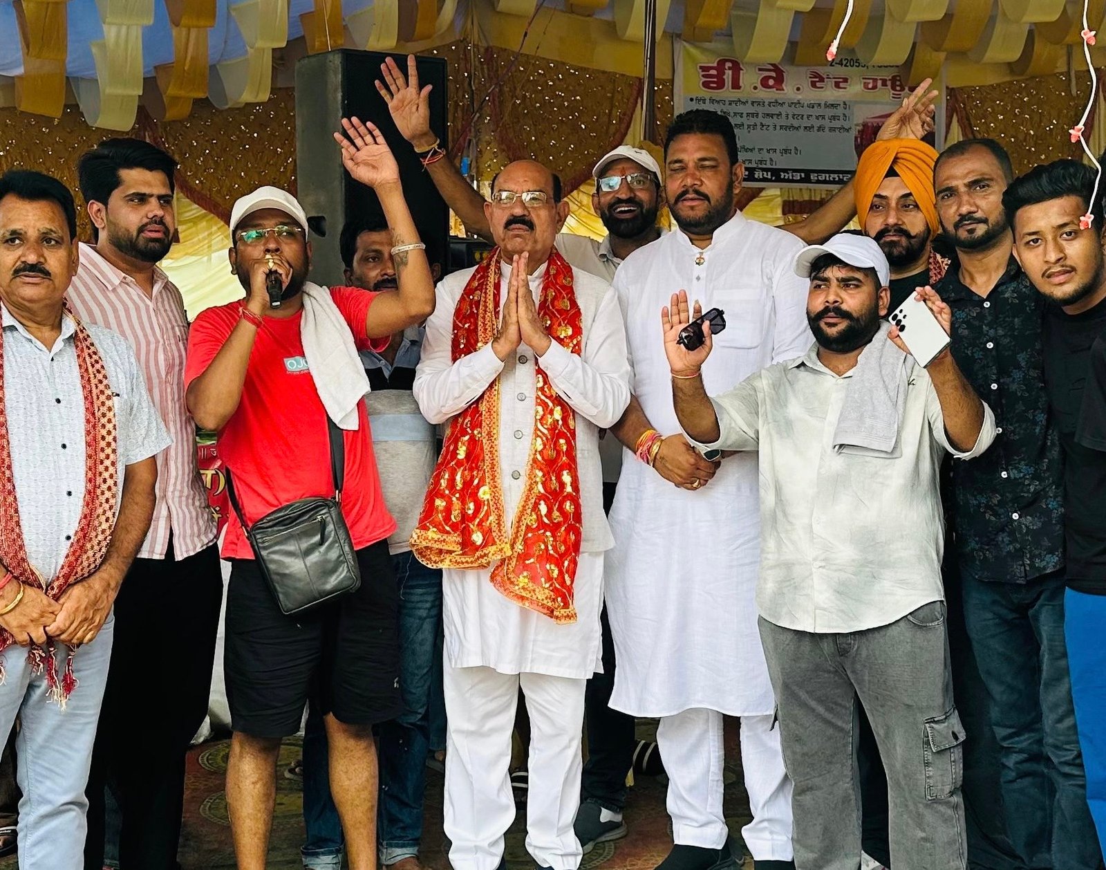 हर-हर महादेव संग सोसाइटी ने लगाया माता चिंतपूर्णी दरबार के रास्ते में अटूट लंगर