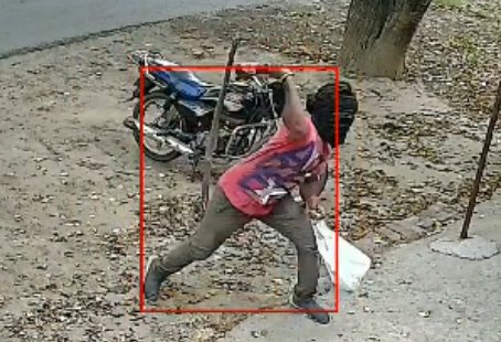 आफिस में बैठे नेता पर जानलेवा हमला-सीसीटीवी में क़ैद वारदात