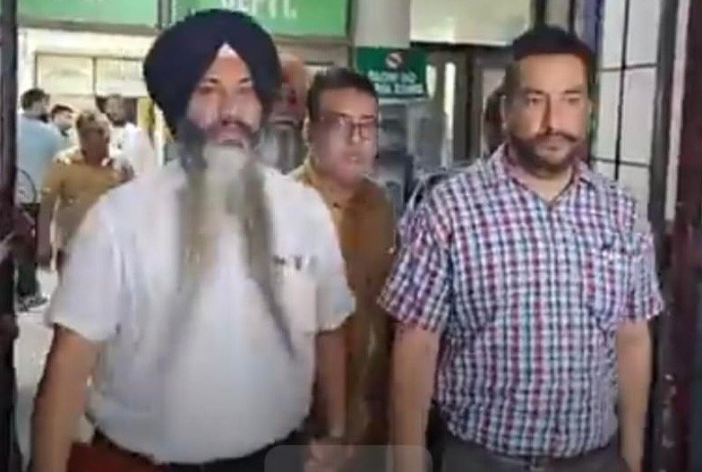 विजिलेंस ने चार्टड अकाउंटेंट को किया गिरफ्तार, व्यापारियों में मचा हड़कंप