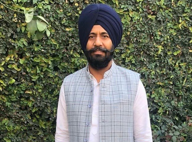 महिला के घर में घुसा था वकील, वहीं महिला ने गोली मार किया कत्ल,CCTV खँगाल रही पुलिस
