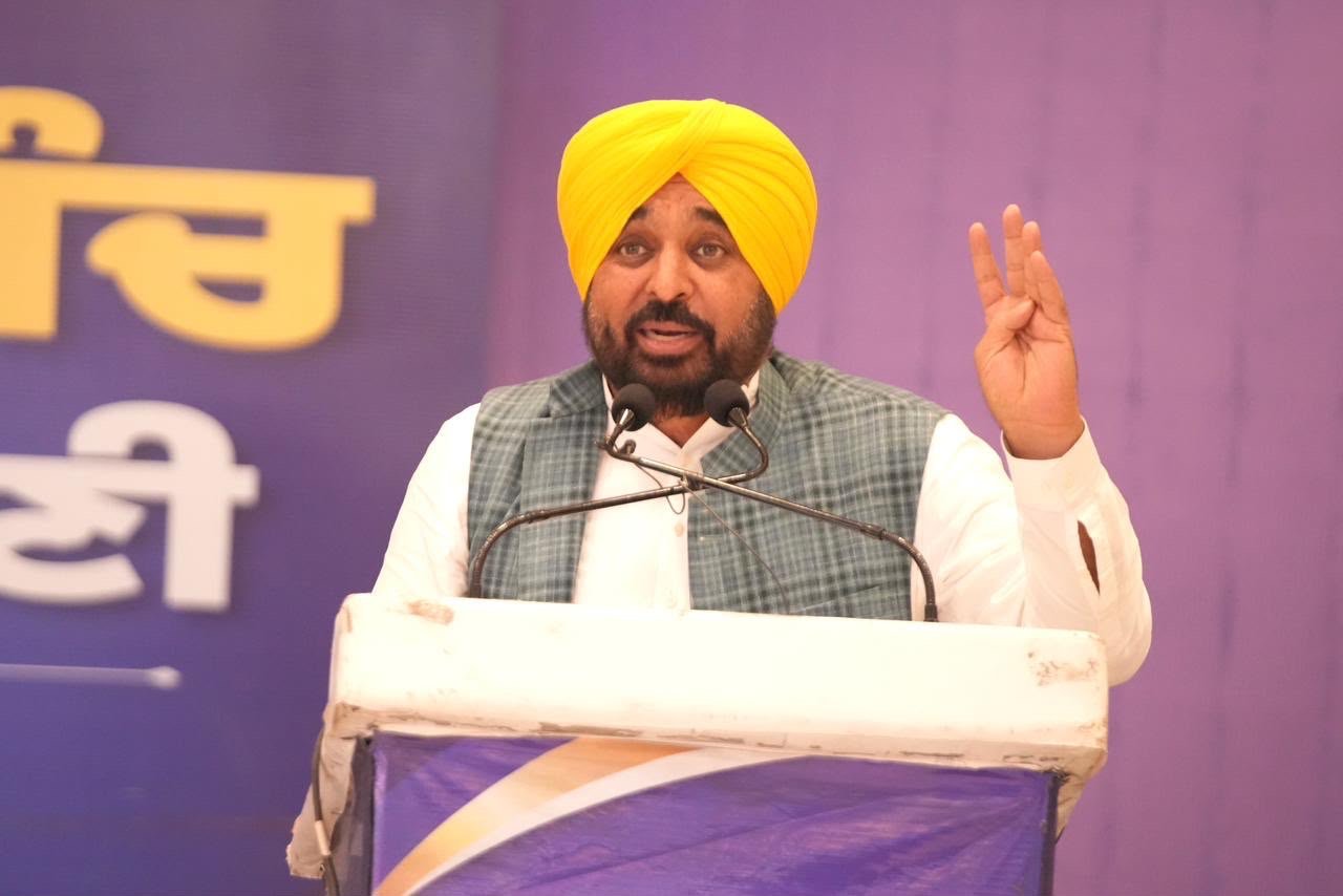 मुख्यमंत्री भगवंत सिंह मान ने समाना में खेल स्टेडियम की आधारशिला रखी; नशे के खिलाफ खेलों को सबसे प्रभावी हथियार बताया