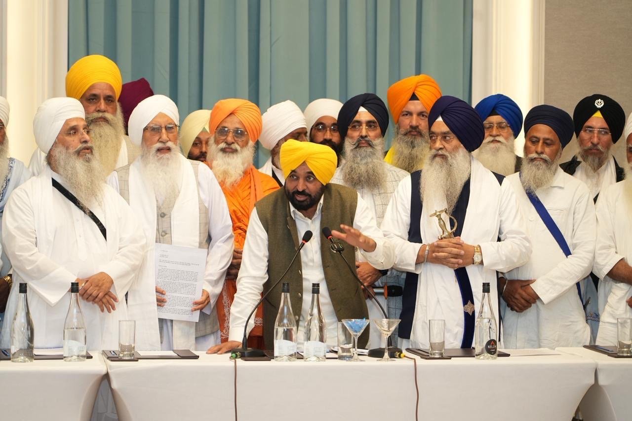 भगवंत सिंह मान सरकार ‘बेअदबी’ के मामलों पर कोई नरमी नहीं बरतेगी; ‘आप’ सरकार 13 अप्रैल को विधानसभा के विशेष सत्र में सख्त सज़ाओं के लिए बेअदबी विरोधी कानून में संशोधन करेगी