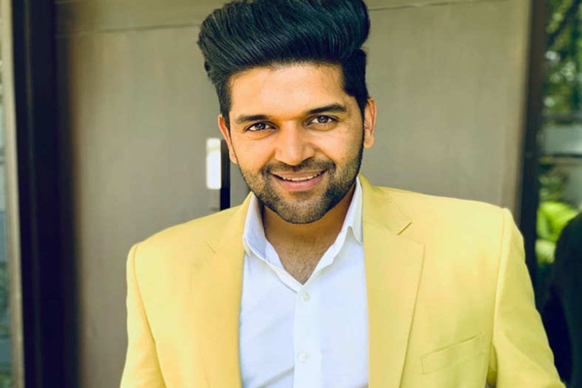 पंजाब के मशहूर गायक के जिम पर 7 राउंड फायरिंग-इस गैंग ने ली ज़िम्मेदारी